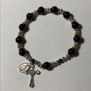 Menβs Onyx Stretch Rosary Bracelet